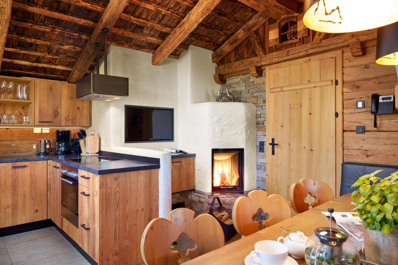 Promi Alm Flachau - Luxus Chalets Екстериор снимка