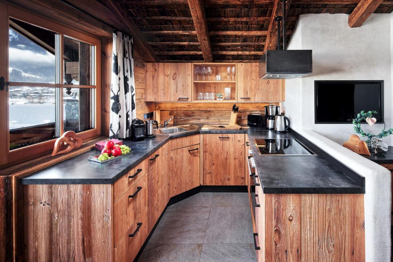 Promi Alm Flachau - Luxus Chalets Екстериор снимка