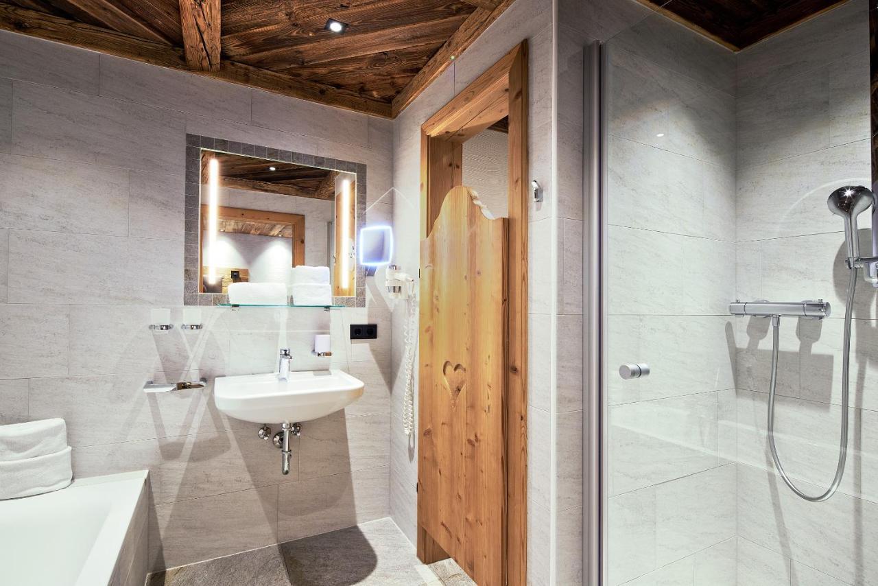 Promi Alm Flachau - Luxus Chalets Екстериор снимка